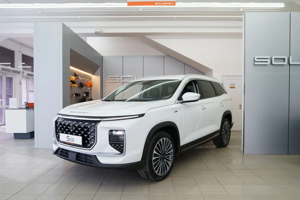 SOUEAST S09 с салона по цене от 1 855 000 рублей